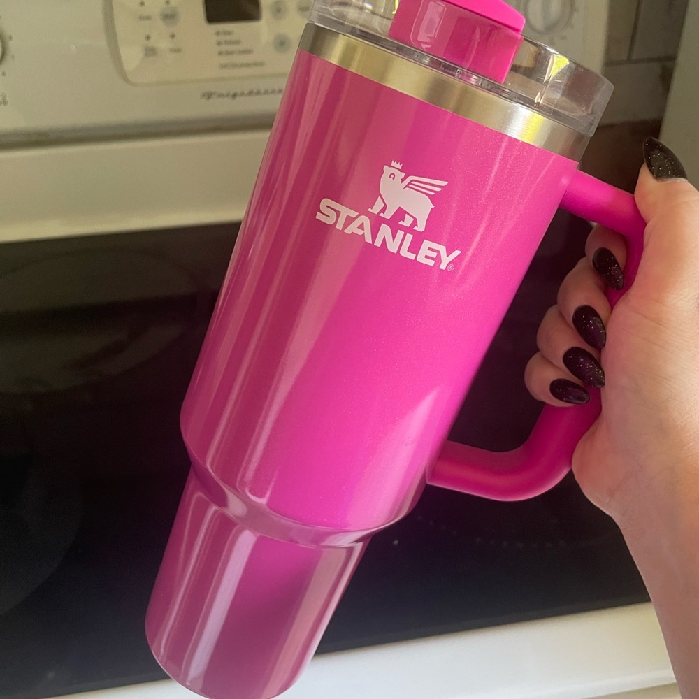 Stanley Bright Pink Travel Mug with Handle - Picture 2 of 5